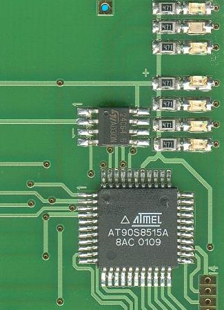 SMD-Bauteile auf einer Platine
