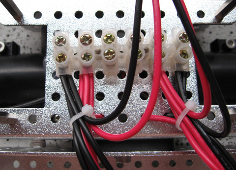 Datei:WTR Luster Terminal.png